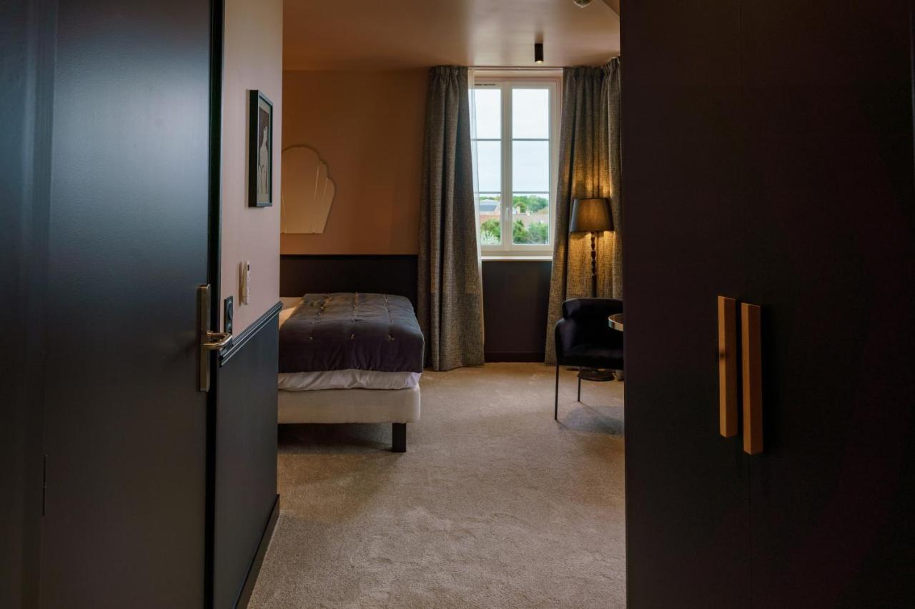 Hotel De La Plage Lion-sur-Mer Exteriér fotografie